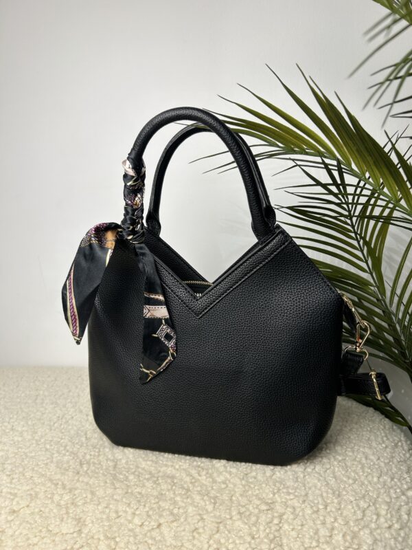 Bolso V
