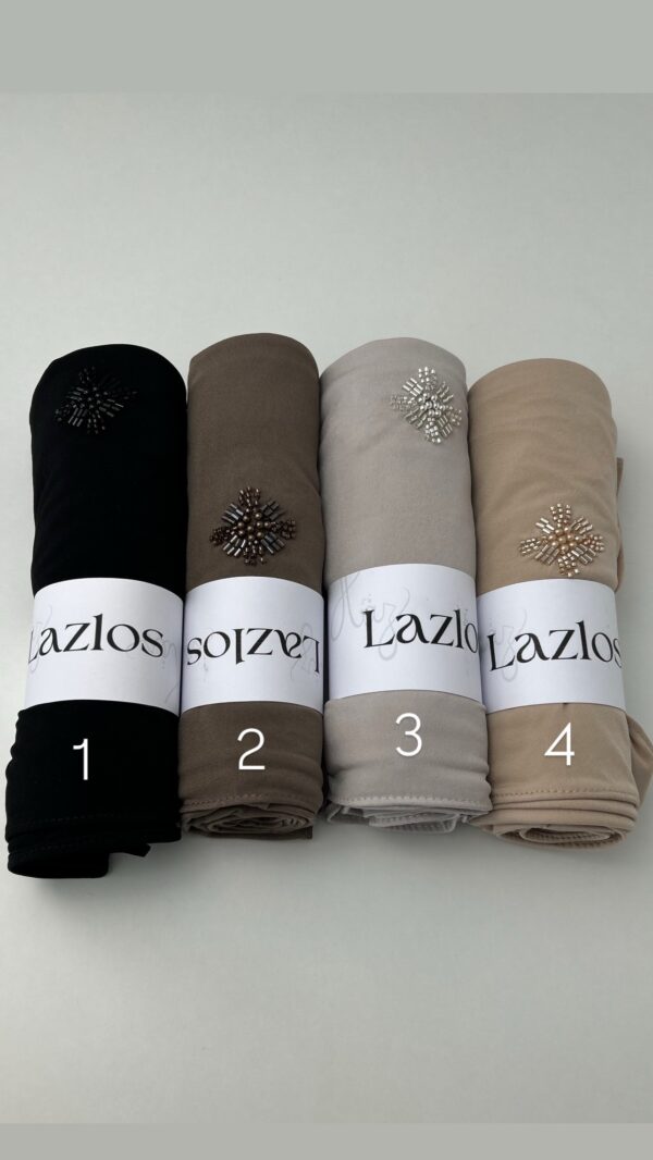 Hijab Licra Premium Flores de Perlas - Imagen 3